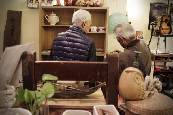 唐青古物商